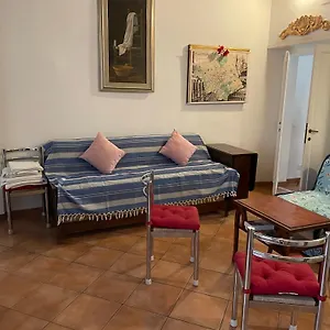 Piazza Farnese Apartment Rome
